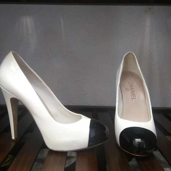 Chanel platform pumps - Picture 4 of 5